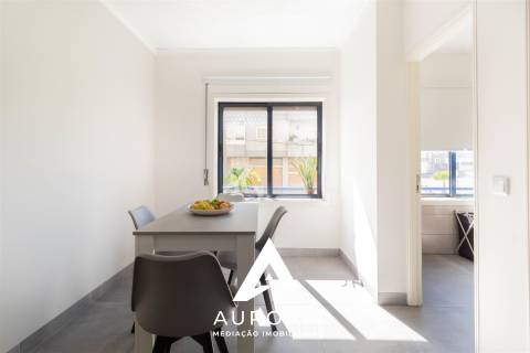 Apartamento T3 no centro de Fiães, Santa Maria da Feira, Renovado