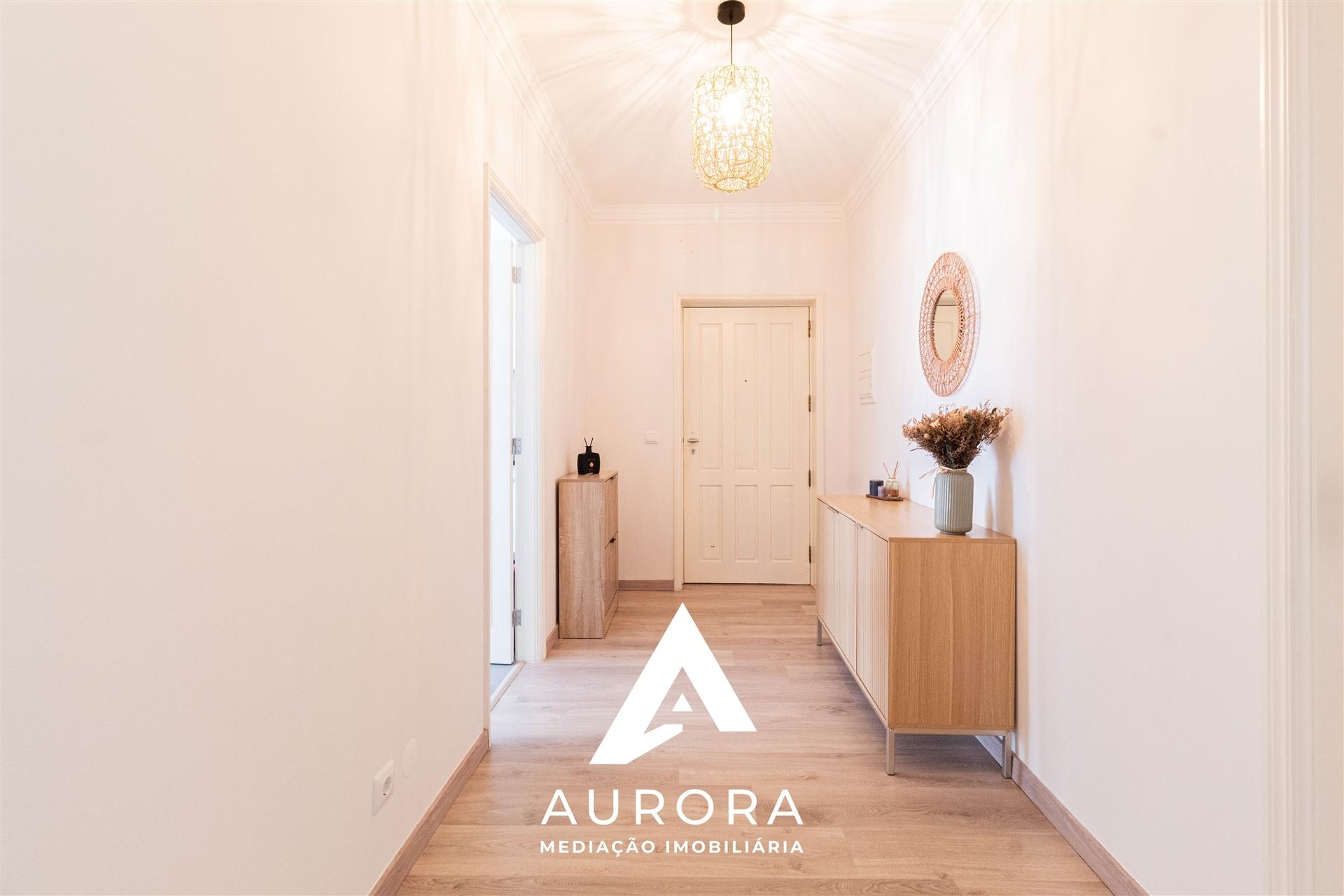 Apartamento T3 no centro de Fiães, Santa Maria da Feira, Renovado