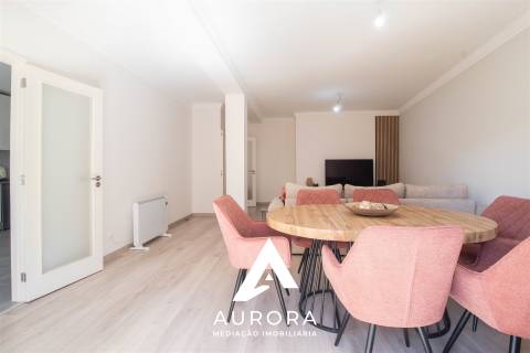 Apartamento T3 no centro de Fiães, Santa Maria da Feira, Renovado
