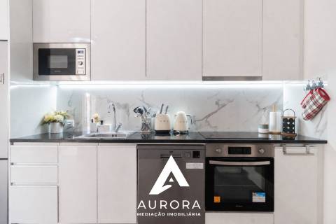 Apartamento T3 no centro de Fiães, Santa Maria da Feira, Renovado