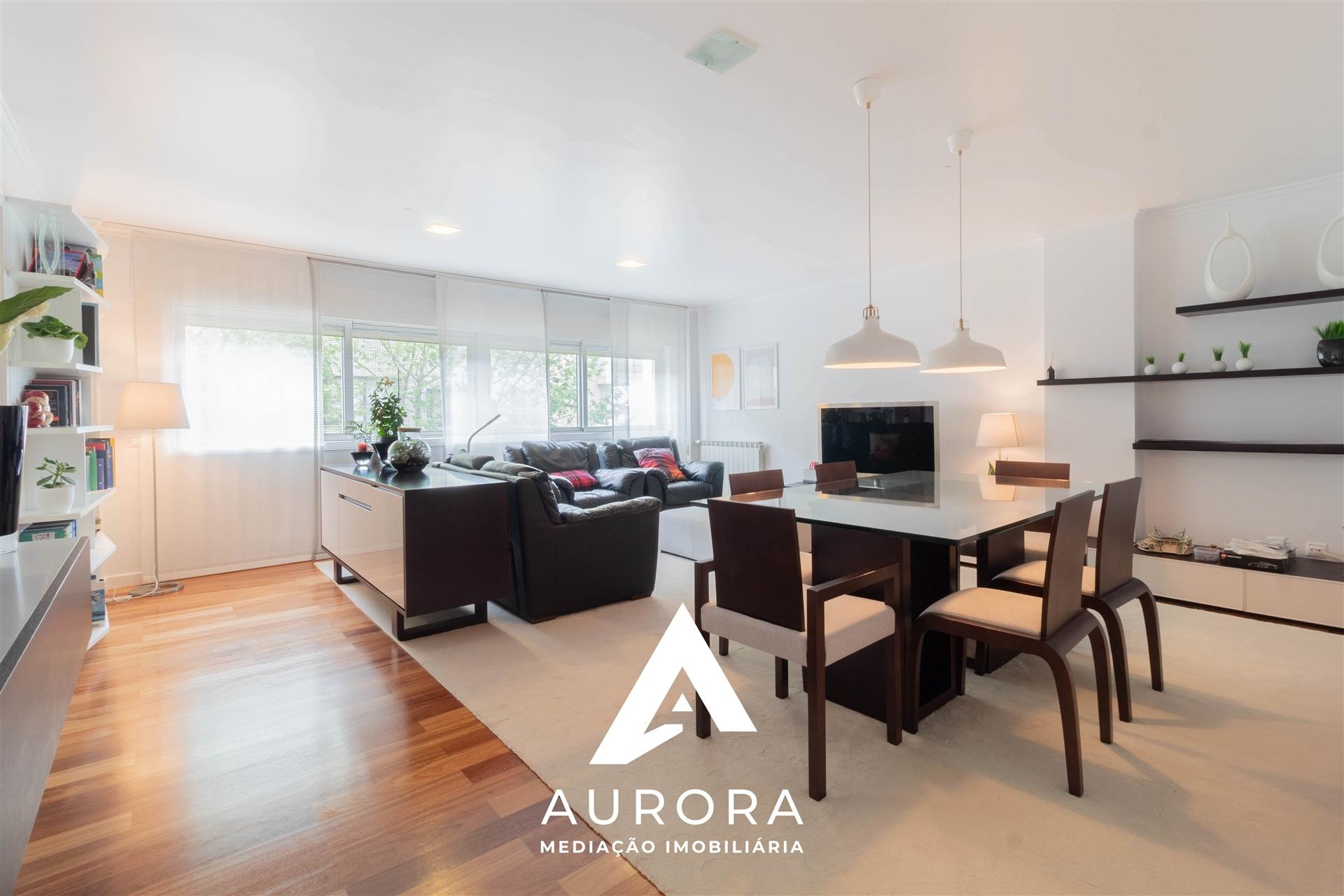 Apartamento T3 Venda em Espinho,Espinho