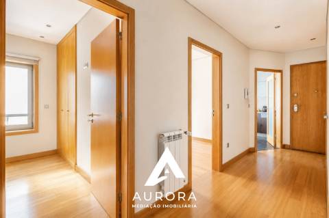 Apartamento T3 Arrendamento em Espinho,Espinho