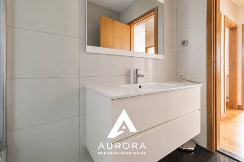 Apartamento T3 Arrendamento em Espinho,Espinho