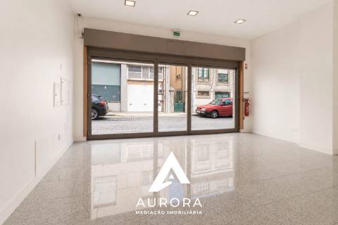 Loja  Arrendamento em Espinho,Espinho