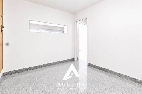 Loja  Arrendamento em Espinho,Espinho