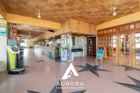 TRESPASSE Restaurante Equipado + Moradia + Terreno 2.000m² | 1.680m² de Construção