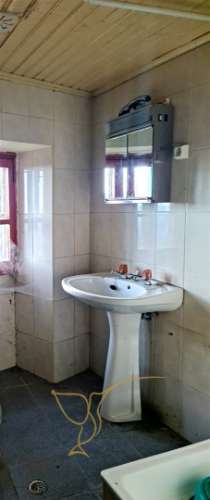 Moradia para restauro em Castro Laboreiro, Viana do Castelo