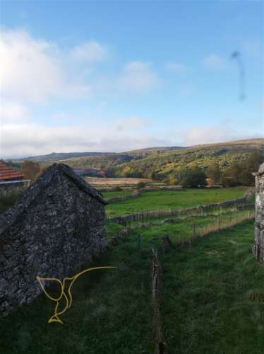 Moradia para restauro em Castro Laboreiro, Viana do Castelo