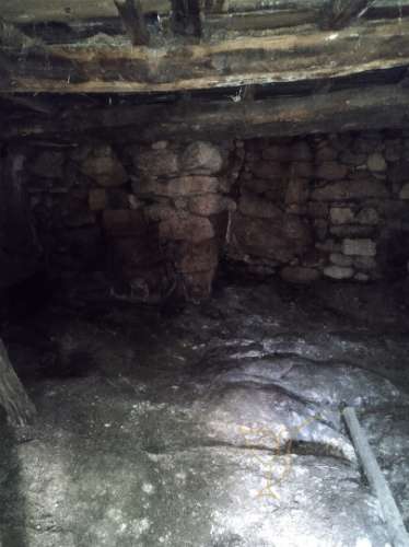 Moradia para restauro em Castro Laboreiro, Viana do Castelo