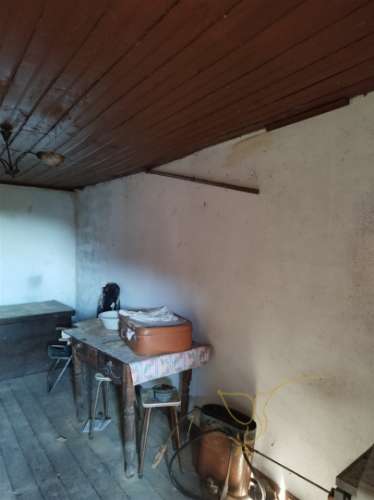 Moradia para restauro em Castro Laboreiro, Viana do Castelo