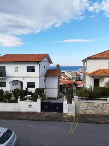 Apartamento T2+1 Duplex em Vila Praia de Âncora