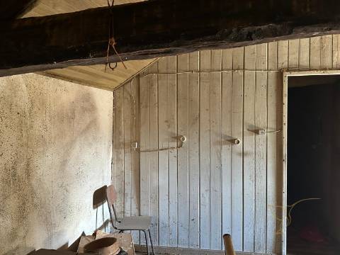 Moradia para restauro em Castro Laboreiro, Viana do Castelo