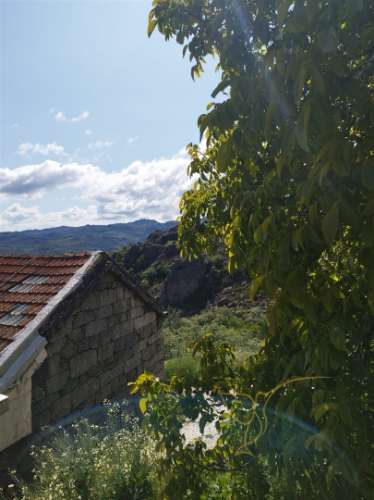 Moradia para restauro em Castro Laboreiro, Viana do Castelo