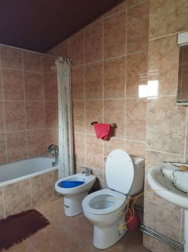 Moradia para restauro em Castro Laboreiro, Viana do Castelo