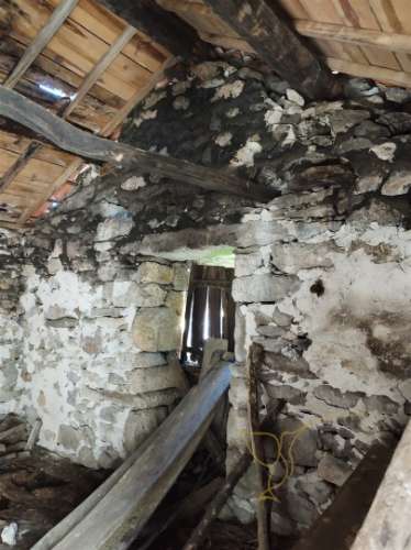 Moradia para restauro em Castro Laboreiro, Viana do Castelo