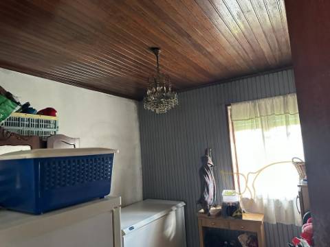 Moradia para restauro em Castro Laboreiro, Viana do Castelo