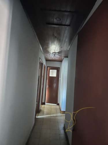 Moradia para restauro em Castro Laboreiro, Viana do Castelo