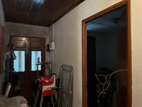 Moradia para restauro em Castro Laboreiro, Viana do Castelo