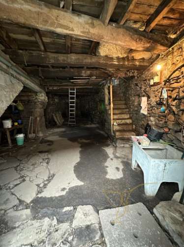 Moradia para restauro em Castro Laboreiro, Viana do Castelo