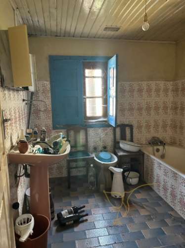 Moradia para restauro em Castro Laboreiro, Viana do Castelo