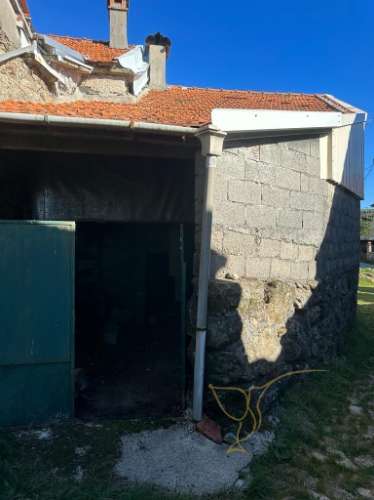 Moradia para restauro em Castro Laboreiro, Viana do Castelo
