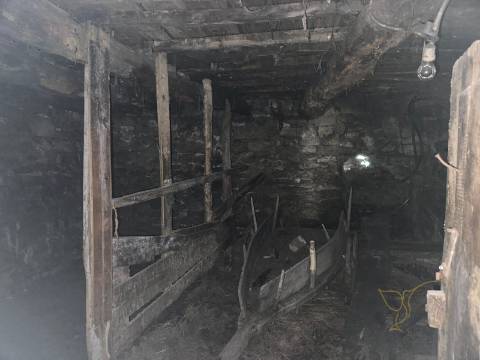 Moradia em restauro em Castro Laboreiro, Viana do Castelo