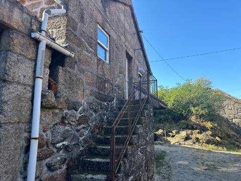 Moradia em Castro Laboreiro, Viana do Castelo