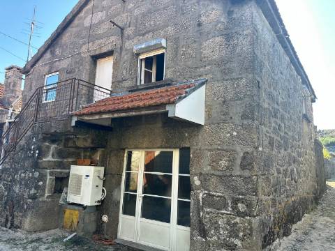 Moradia em Castro Laboreiro, Viana do Castelo