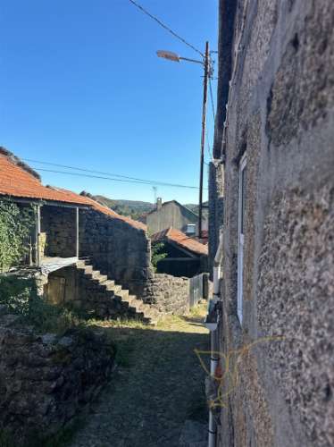 Moradia em Castro Laboreiro, Viana do Castelo