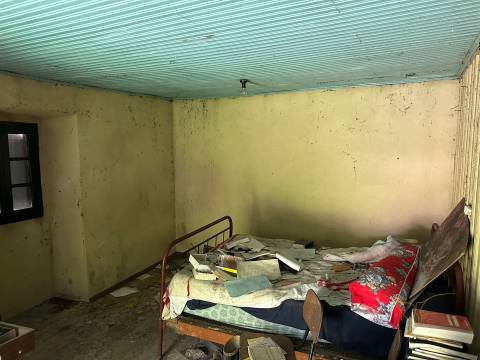 Moradia para restauro em Castro Laboreiro, Viana do Castelo