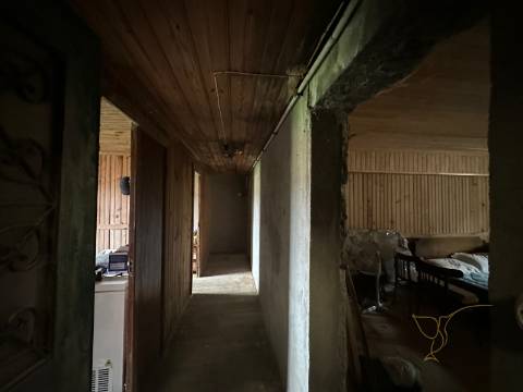 Moradia para restauro em Castro Laboreiro, Viana do Castelo