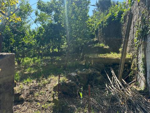 Moradia para Restauro Várzea, Paderne, Melgaço, Viana do Castelo