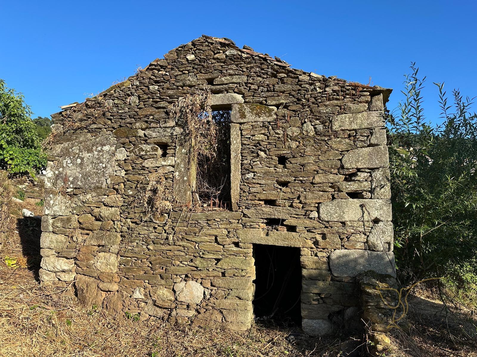 Moradia Pedra; Riba Mouro; Monção; Rio; ImoFaçanha