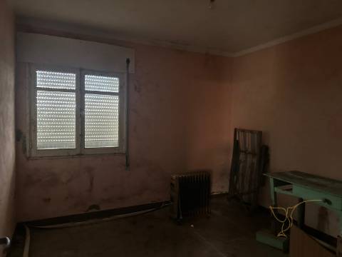 Moradia para restauro em Castro Laboreiro, Viana do Castelo; ImoFaçanha