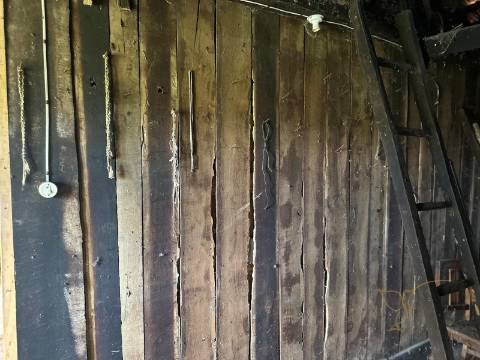 Moradia para restauro na Aldeia Pontes, Castro Laboreiro, Viana do Castelo