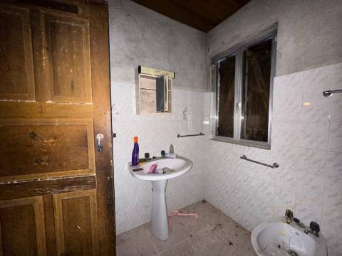 Moradia para Restaurar, Parada Monte, Melgaço