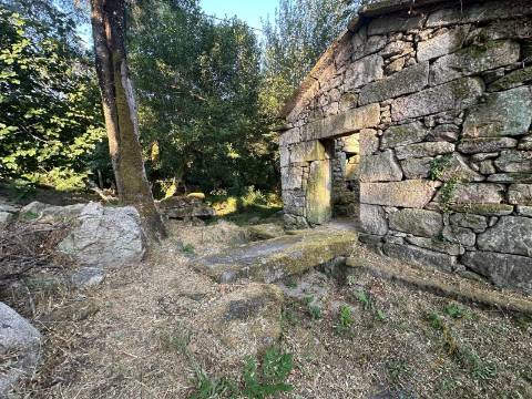 Moinho e Engenho em Tangil, Monção, Viana do Castelo