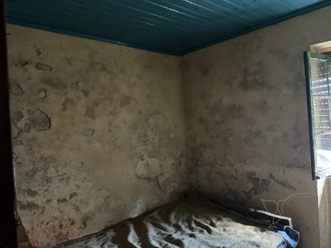 Moradia para restauro em Castro Laboreiro, Viana do Castelo