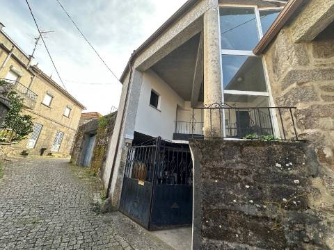 Moradia T3, Parada Monte, Melgaço, Pronta a Habitar