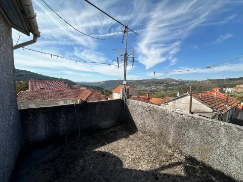 Moradia T3, Parada Monte, Melgaço, Pronta a Habitar