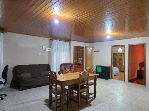 Moradia T3, Parada Monte, Melgaço, Pronta a Habitar