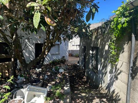 Moradia e Garagem, Vila, Melgaço | Oportunidade de Investimento Imobiliário