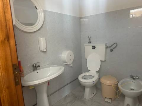 Oportunidade de Arrendamento | Restaurante Equipado em Castro Laboreiro