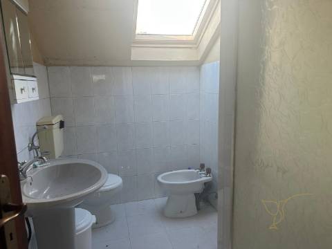 Oportunidade de Arrendamento | Restaurante Equipado em Castro Laboreiro