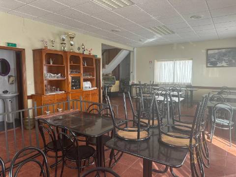 Oportunidade de Arrendamento | Restaurante Equipado em Castro Laboreiro