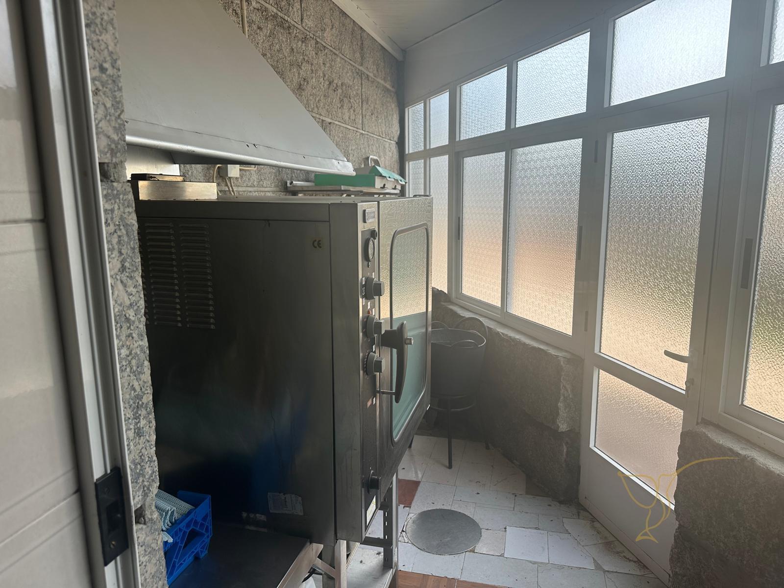 Oportunidade de Arrendamento | Restaurante Equipado em Castro Laboreiro