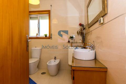 Moradia T3, Valongo, 3 frentes