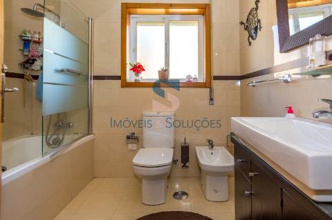 Moradia T3, Valongo, 3 frentes