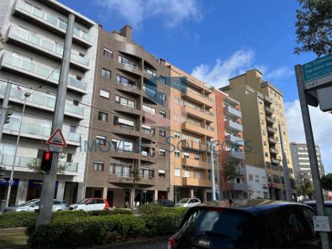 Apartamento T3 Venda em Matosinhos e Leça da Palmeira,Matosinhos