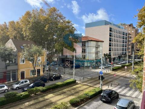 Apartamento T3 Venda em Matosinhos e Leça da Palmeira,Matosinhos